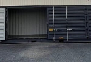 seecontainer 40′ hc open side 1. fahrt